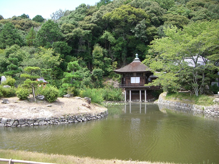 根来寺の庭園