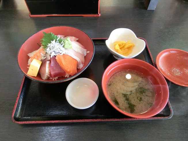 道の駅 |日立おさかなセンター | 海鮮茶屋　濱膳のランチ海鮮丼