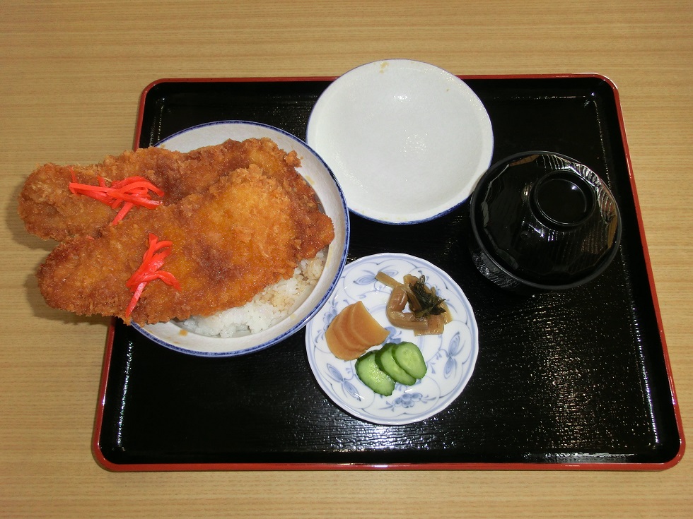 わらじカツ丼