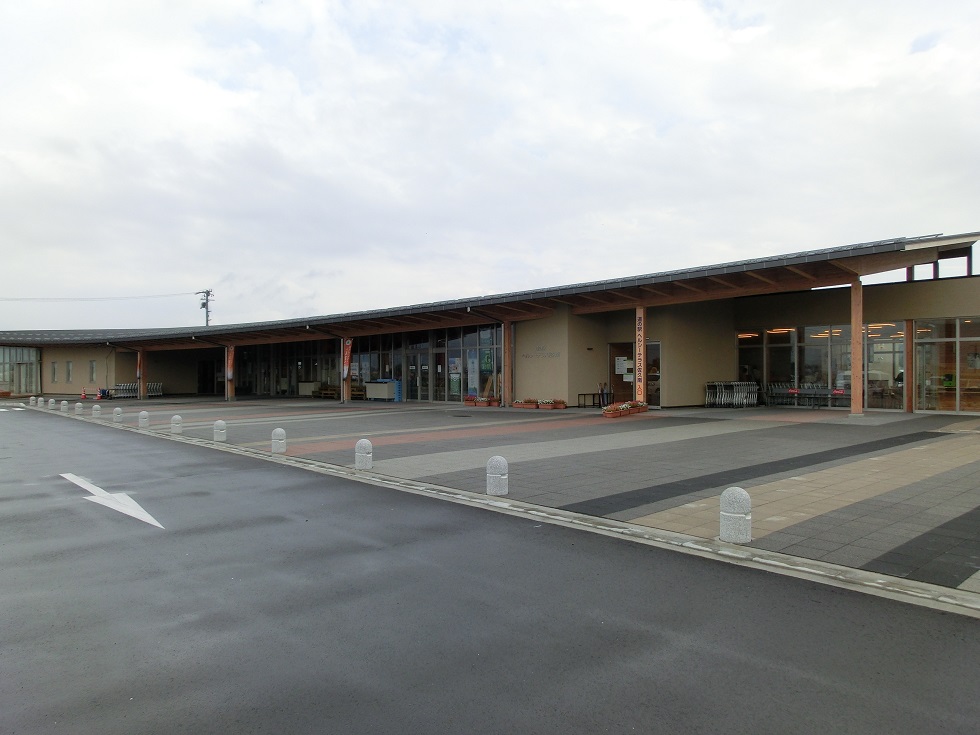 駅施設外観