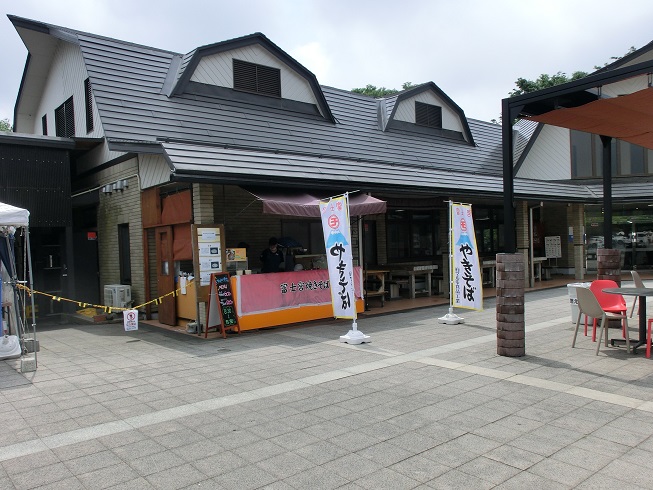 富士宮市のB級グルメ「富士宮焼きそば」の出店の写真