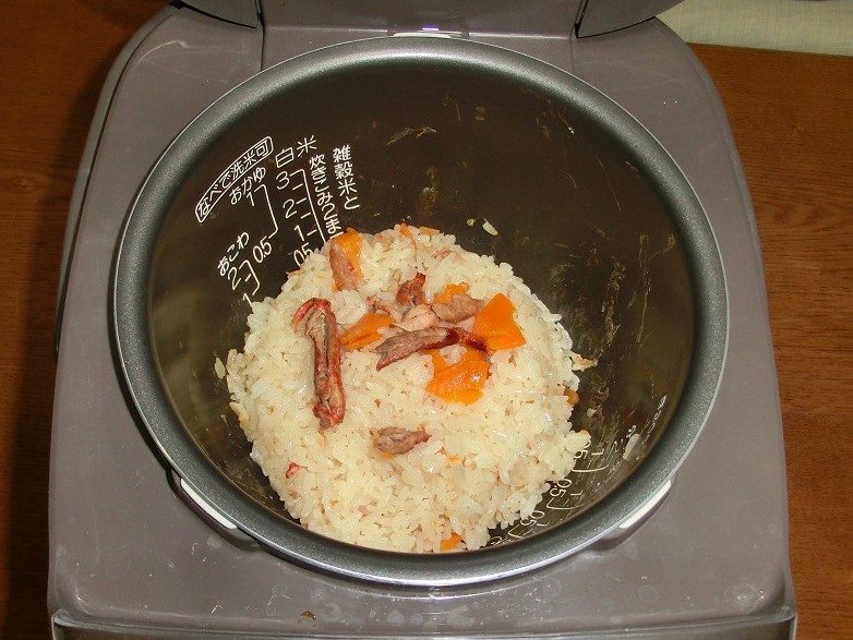 道の駅 | くるら戸田 | 高足ガニの炊き込みご飯を作ってみた