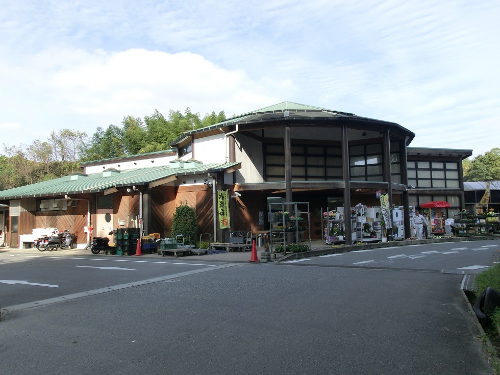 「道の駅　かなん」の駅施設(旧棟)の写真