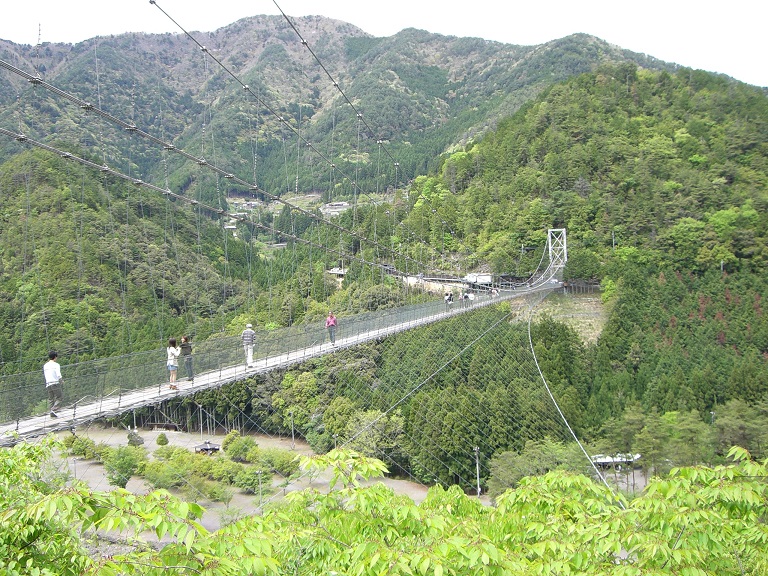 谷瀬の吊り橋