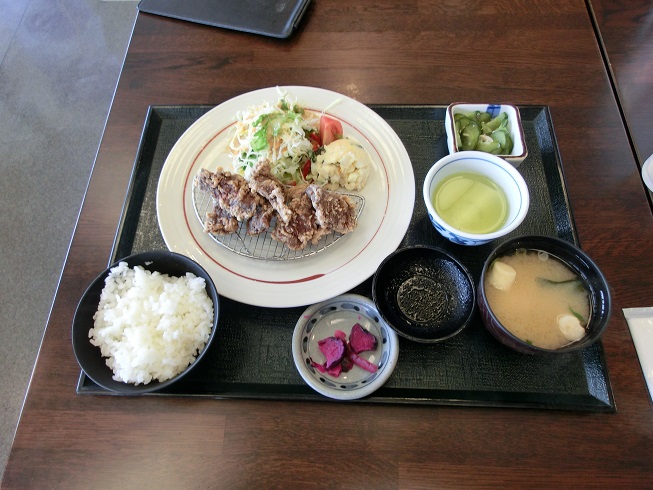 道の駅 | キラメッセ室戸 | 鯨竜田揚定食